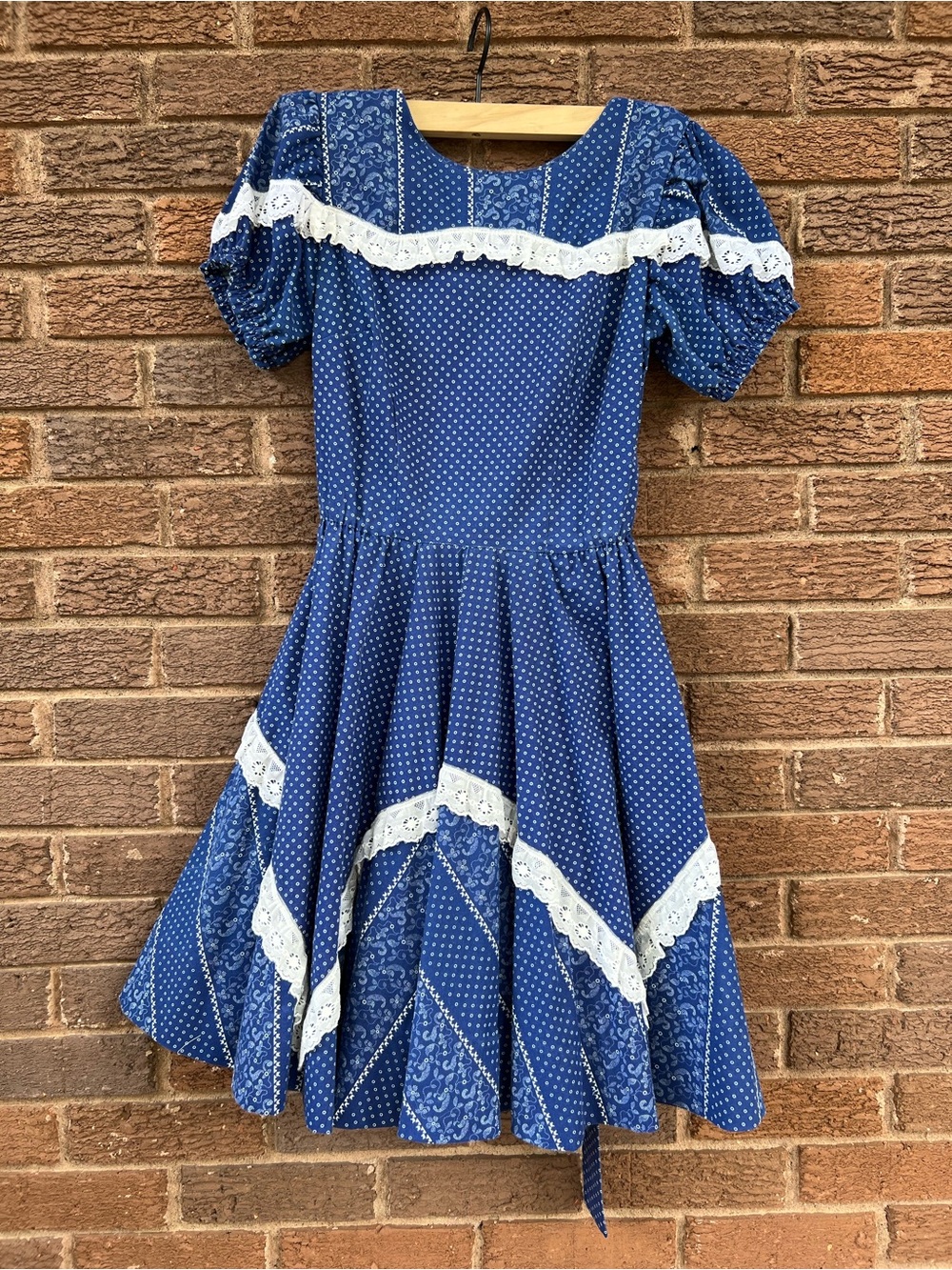 80s Blue & White Polka Dot fit & Flare Puff Sleeve Mini Dress Size 8
